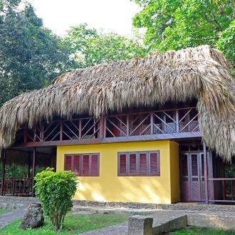 Cabañas Tequendama Playa Arrecifes Parque Tayrona